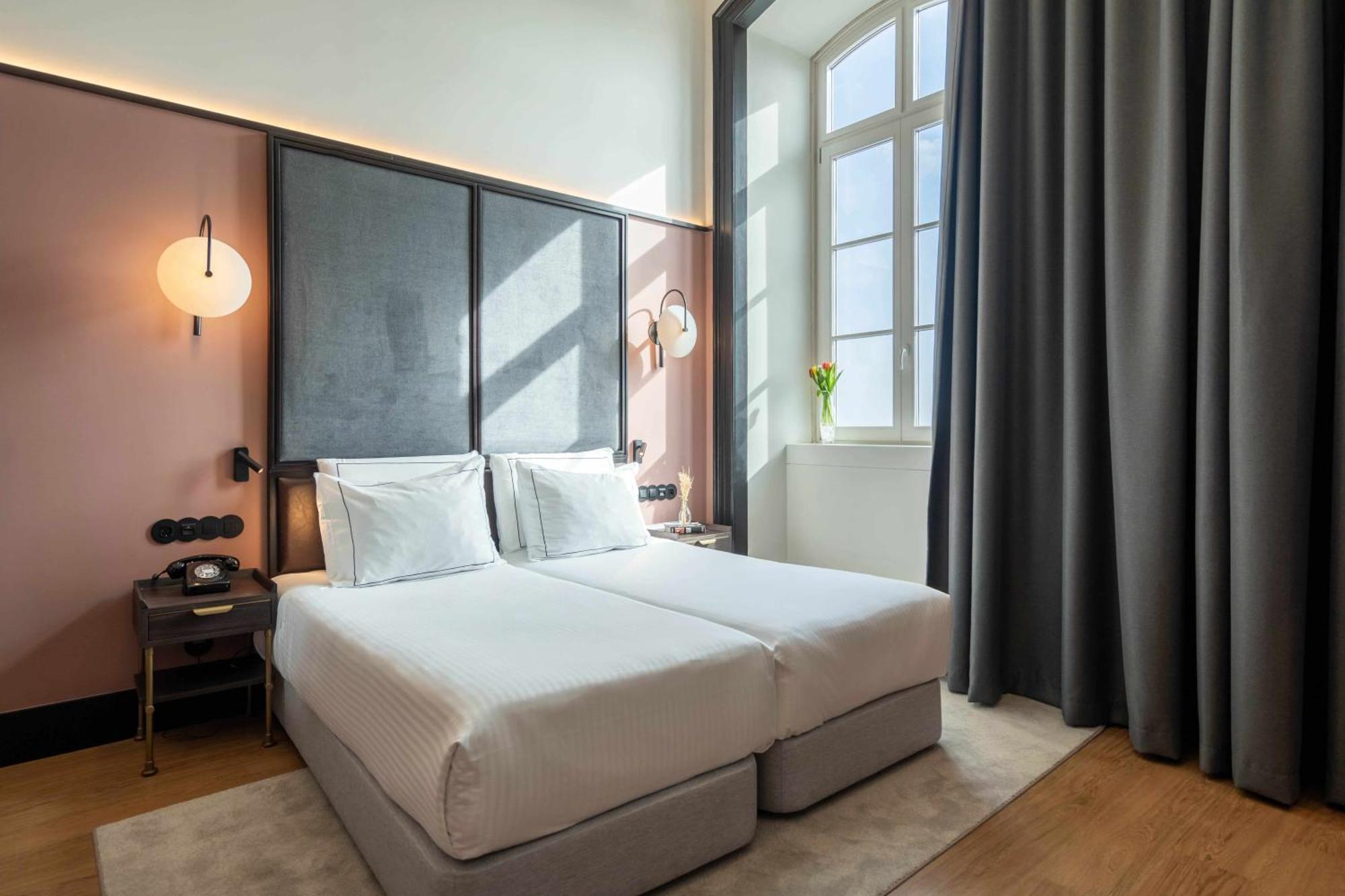 The Editory Riverside Hotel, An Historic Hotel Lizbona Zewnętrze zdjęcie Deluxe room