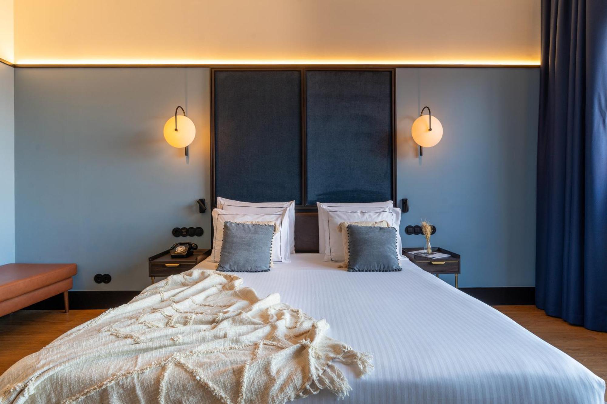 The Editory Riverside Hotel, An Historic Hotel Lizbona Zewnętrze zdjęcie A bedroom at the hotel